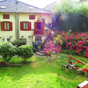 https://aucairn.midi-pyreneeshotels.com